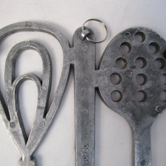 Vintage Copco Metal Trivet - Used - Picture 5 of 9